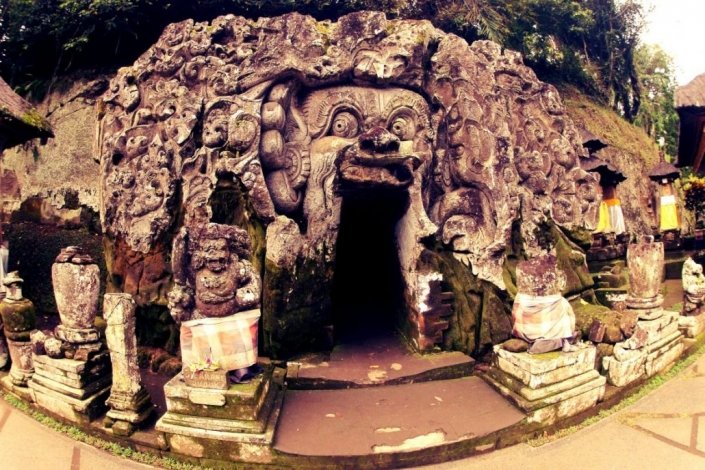 Goa Gajah Bali
